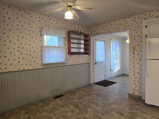 320 Westmoreland, ROCKFORD, Illinois 61102, 3 Bedrooms Bedrooms, ,1 BathroomBathrooms,House,For Sale,Westmoreland,202600175