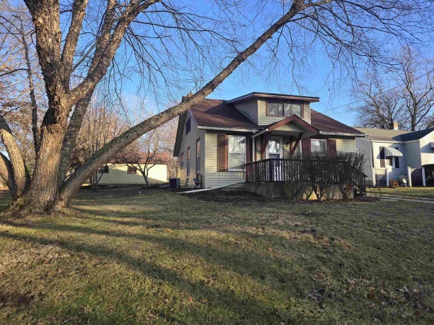 320 Westmoreland, ROCKFORD, Illinois 61102, 3 Bedrooms Bedrooms, ,1 BathroomBathrooms,House,For Sale,Westmoreland,202600175