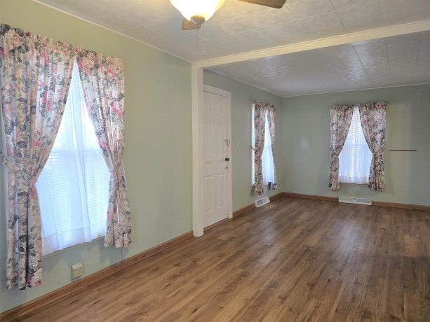 320 Westmoreland, ROCKFORD, Illinois 61102, 3 Bedrooms Bedrooms, ,1 BathroomBathrooms,House,For Sale,Westmoreland,202600175