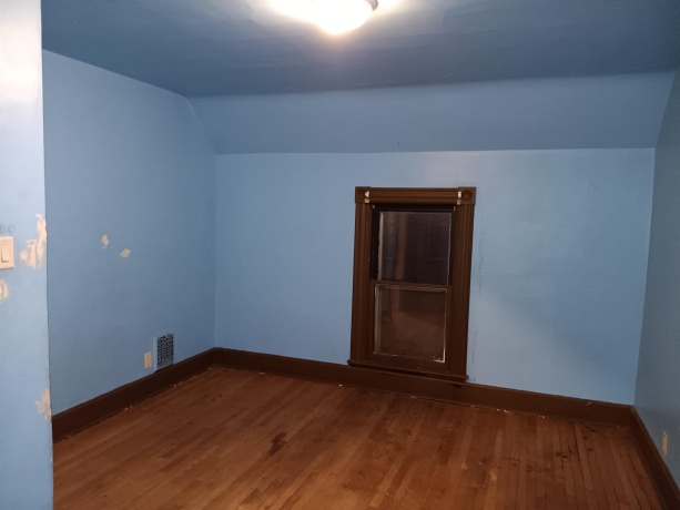 409 Avon, FREEPORT, Illinois 61032, 3 Bedrooms Bedrooms, ,1 BathroomBathrooms,House,For Sale,Avon,202600176