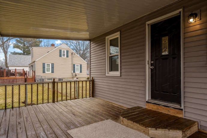 238 SHERIDAN, LOVES PARK, Illinois 61111, 4 Bedrooms Bedrooms, ,1 BathroomBathrooms,House,For Sale,SHERIDAN,202600178