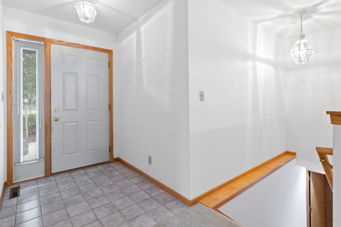 5103 Star Flower, LOVES PARK, Illinois 61111, 2 Bedrooms Bedrooms, ,3 BathroomsBathrooms,Condominium,For Sale,Star Flower,202506470