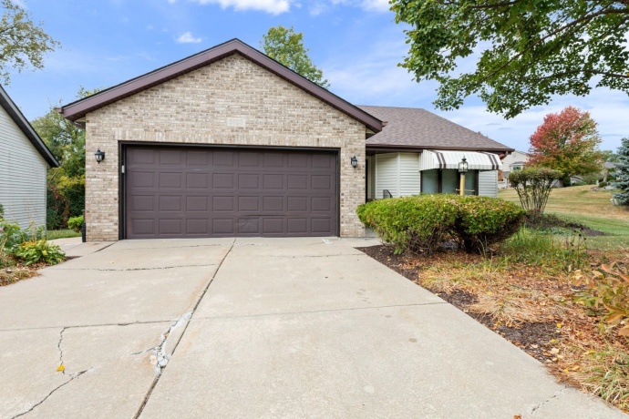 5103 Star Flower, LOVES PARK, Illinois 61111, 2 Bedrooms Bedrooms, ,3 BathroomsBathrooms,Condominium,For Sale,Star Flower,202506470