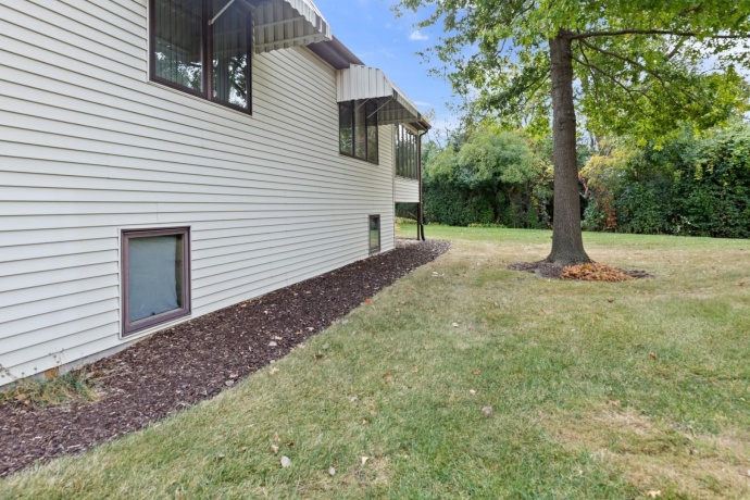 5103 Star Flower, LOVES PARK, Illinois 61111, 2 Bedrooms Bedrooms, ,3 BathroomsBathrooms,Condominium,For Sale,Star Flower,202506470