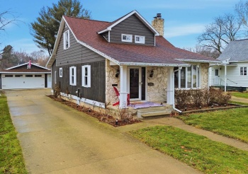 705 Institute, DIXON, Illinois 61021, 3 Bedrooms Bedrooms, ,1 BathroomBathrooms,House,For Sale,Institute,202600187