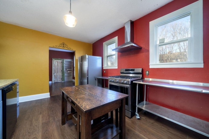 732 Seminary, ROCKFORD, Illinois 61104, 4 Bedrooms Bedrooms, ,1 BathroomBathrooms,House,For Sale,Seminary,202600188