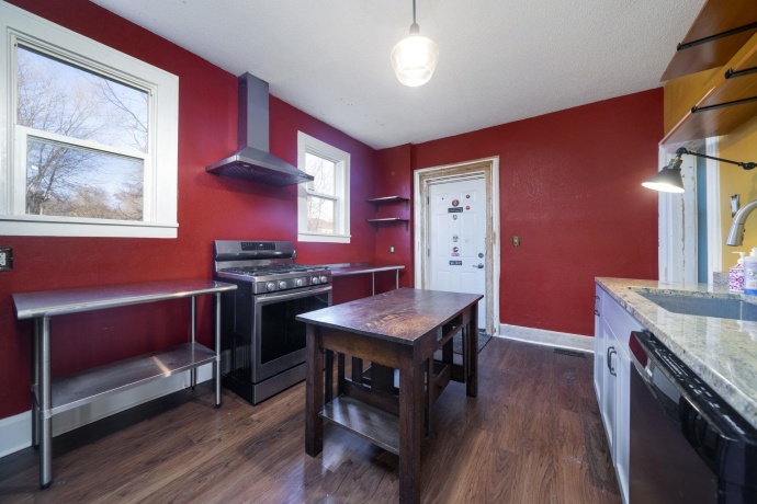 732 Seminary, ROCKFORD, Illinois 61104, 4 Bedrooms Bedrooms, ,1 BathroomBathrooms,House,For Sale,Seminary,202600188