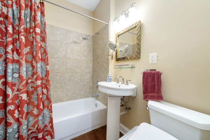 732 Seminary, ROCKFORD, Illinois 61104, 4 Bedrooms Bedrooms, ,1 BathroomBathrooms,House,For Sale,Seminary,202600188