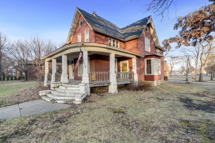 732 Seminary, ROCKFORD, Illinois 61104, 4 Bedrooms Bedrooms, ,1 BathroomBathrooms,House,For Sale,Seminary,202600188