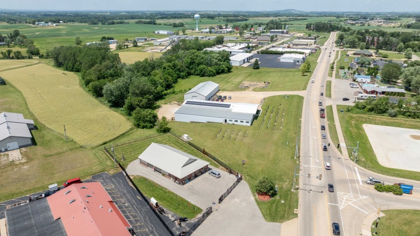 11110 US Rte 20 West, GALENA, Illinois 61036, ,Commercial,For Sale,US Rte 20 West,202403449