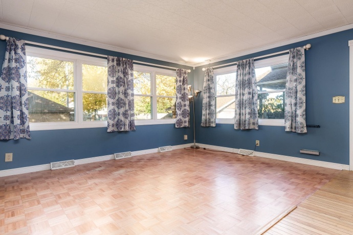 2310 Broadway, ROCKFORD, Illinois 61104, 4 Bedrooms Bedrooms, ,2 BathroomsBathrooms,House,For Sale,Broadway,202506964