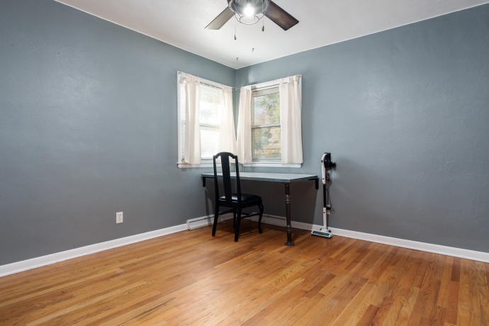 2310 Broadway, ROCKFORD, Illinois 61104, 4 Bedrooms Bedrooms, ,2 BathroomsBathrooms,House,For Sale,Broadway,202506964