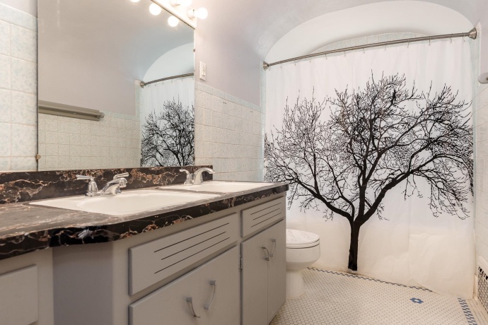 2310 Broadway, ROCKFORD, Illinois 61104, 4 Bedrooms Bedrooms, ,2 BathroomsBathrooms,House,For Sale,Broadway,202506964