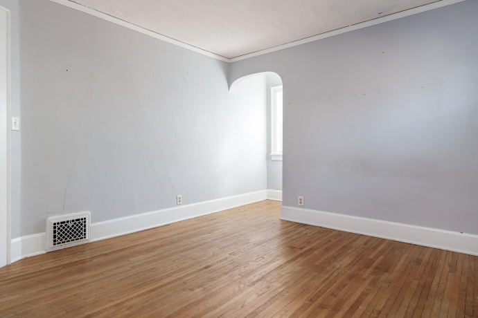 2310 Broadway, ROCKFORD, Illinois 61104, 4 Bedrooms Bedrooms, ,2 BathroomsBathrooms,House,For Sale,Broadway,202506964