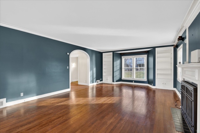 422 Gardiner, ROCKFORD, Illinois 61107, 3 Bedrooms Bedrooms, ,2 BathroomsBathrooms,House,For Sale,Gardiner,202600200