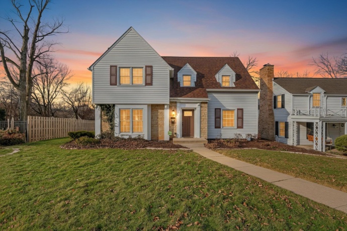 422 Gardiner, ROCKFORD, Illinois 61107, 3 Bedrooms Bedrooms, ,2 BathroomsBathrooms,House,For Sale,Gardiner,202600200