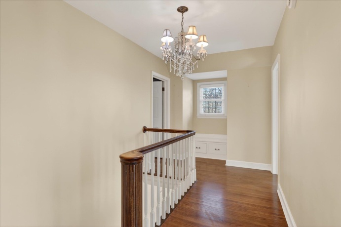 422 Gardiner, ROCKFORD, Illinois 61107, 3 Bedrooms Bedrooms, ,2 BathroomsBathrooms,House,For Sale,Gardiner,202600200