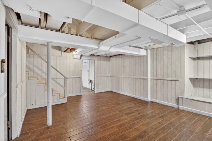 422 Gardiner, ROCKFORD, Illinois 61107, 3 Bedrooms Bedrooms, ,2 BathroomsBathrooms,House,For Sale,Gardiner,202600200