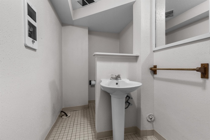 6326 1st, LOVES PARK, Illinois 61111, 2 Bedrooms Bedrooms, ,1 BathroomBathrooms,House,For Sale,1st,202600201