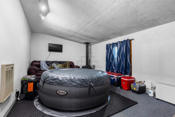 6326 1st, LOVES PARK, Illinois 61111, 2 Bedrooms Bedrooms, ,1 BathroomBathrooms,House,For Sale,1st,202600201