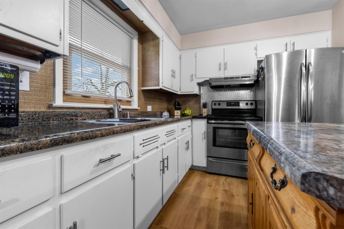 6326 1st, LOVES PARK, Illinois 61111, 2 Bedrooms Bedrooms, ,1 BathroomBathrooms,House,For Sale,1st,202600201