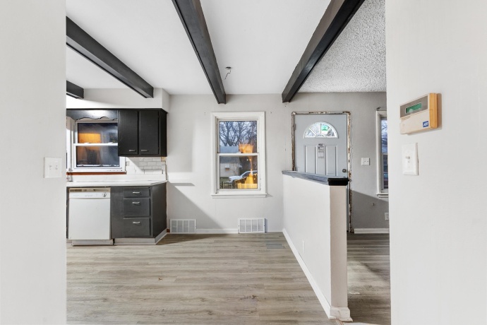 920 Oakley, ROCKFORD, Illinois 61101, 3 Bedrooms Bedrooms, ,2 BathroomsBathrooms,House,For Sale,Oakley,202600203