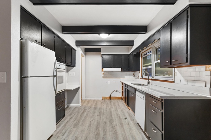 920 Oakley, ROCKFORD, Illinois 61101, 3 Bedrooms Bedrooms, ,2 BathroomsBathrooms,House,For Sale,Oakley,202600203