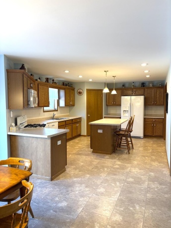 8431 Dean, SAVANNA, Illinois 61074, 3 Bedrooms Bedrooms, ,2 BathroomsBathrooms,House,For Sale,Dean,202600208