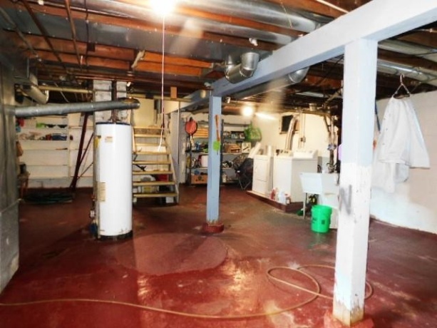 2641 10th, ROCKFORD, Illinois 61109, 3 Bedrooms Bedrooms, ,1 BathroomBathrooms,House,For Sale,10th,202600210