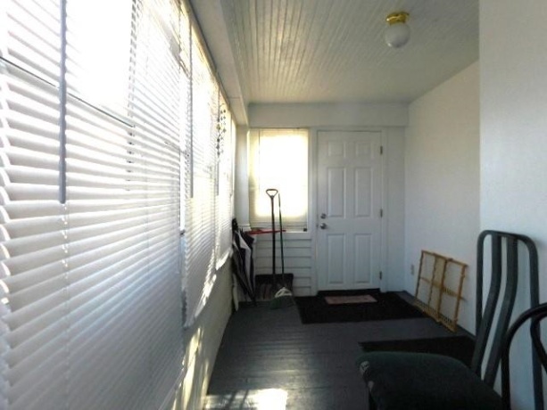 2641 10th, ROCKFORD, Illinois 61109, 3 Bedrooms Bedrooms, ,1 BathroomBathrooms,House,For Sale,10th,202600210