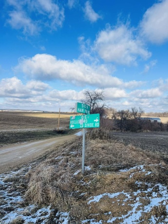 1625 County Divide, PEARL CITY, Illinois 61062, 3 Bedrooms Bedrooms, ,1 BathroomBathrooms,House,For Sale,County Divide,202600211