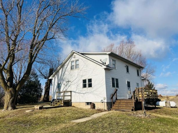 1625 County Divide, PEARL CITY, Illinois 61062, 3 Bedrooms Bedrooms, ,1 BathroomBathrooms,House,For Sale,County Divide,202600211