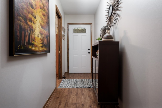 1369 Luanna, ROCKFORD, Illinois 61103, 3 Bedrooms Bedrooms, ,2 BathroomsBathrooms,House,For Sale,Luanna,202600212