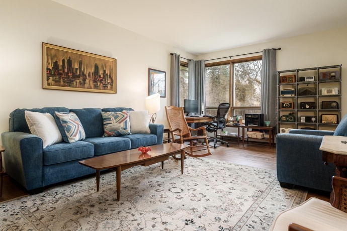 1369 Luanna, ROCKFORD, Illinois 61103, 3 Bedrooms Bedrooms, ,2 BathroomsBathrooms,House,For Sale,Luanna,202600212