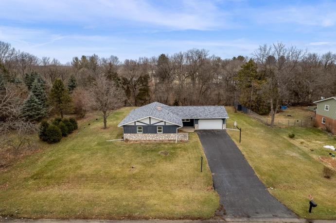 1369 Luanna, ROCKFORD, Illinois 61103, 3 Bedrooms Bedrooms, ,2 BathroomsBathrooms,House,For Sale,Luanna,202600212