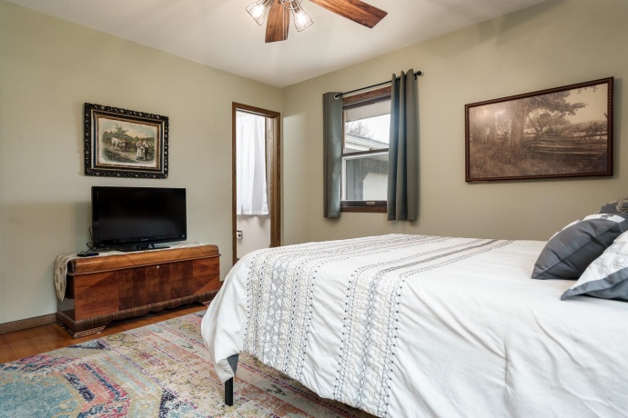 1369 Luanna, ROCKFORD, Illinois 61103, 3 Bedrooms Bedrooms, ,2 BathroomsBathrooms,House,For Sale,Luanna,202600212