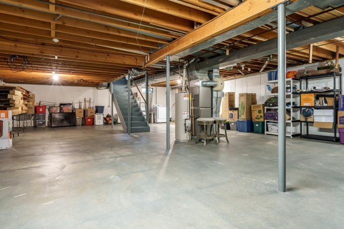 1369 Luanna, ROCKFORD, Illinois 61103, 3 Bedrooms Bedrooms, ,2 BathroomsBathrooms,House,For Sale,Luanna,202600212