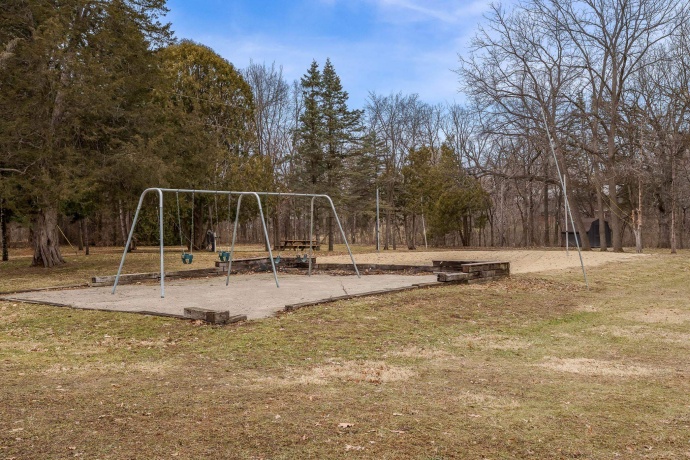 1369 Luanna, ROCKFORD, Illinois 61103, 3 Bedrooms Bedrooms, ,2 BathroomsBathrooms,House,For Sale,Luanna,202600212