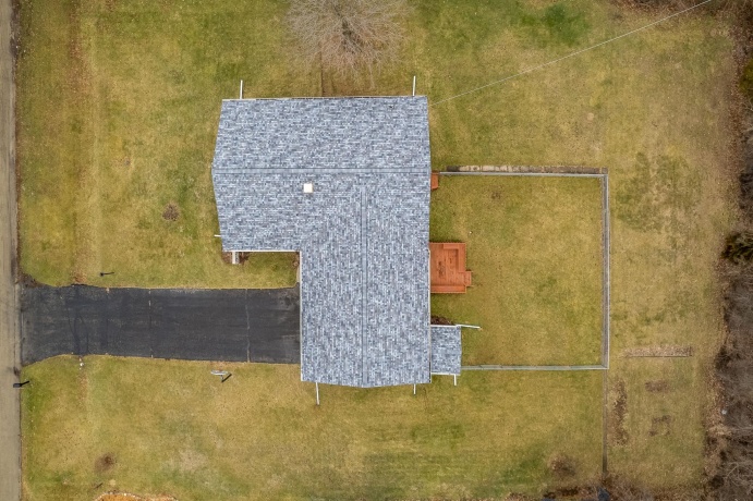 1369 Luanna, ROCKFORD, Illinois 61103, 3 Bedrooms Bedrooms, ,2 BathroomsBathrooms,House,For Sale,Luanna,202600212