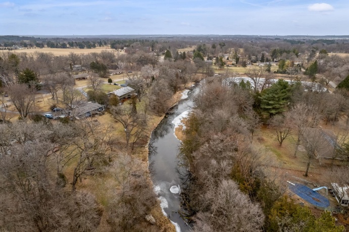 1369 Luanna, ROCKFORD, Illinois 61103, 3 Bedrooms Bedrooms, ,2 BathroomsBathrooms,House,For Sale,Luanna,202600212
