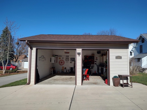 1221 Warren, BELVIDERE, Illinois 61008, 3 Bedrooms Bedrooms, ,1 BathroomBathrooms,House,For Sale,Warren,202600216