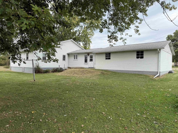 3018 Beaver, FREEPORT, Illinois 61032, 3 Bedrooms Bedrooms, ,1 BathroomBathrooms,House,For Sale,Beaver,202600228