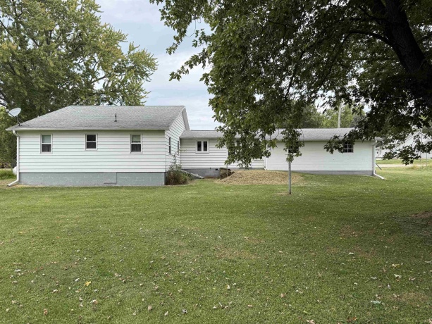 3018 Beaver, FREEPORT, Illinois 61032, 3 Bedrooms Bedrooms, ,1 BathroomBathrooms,House,For Sale,Beaver,202600228