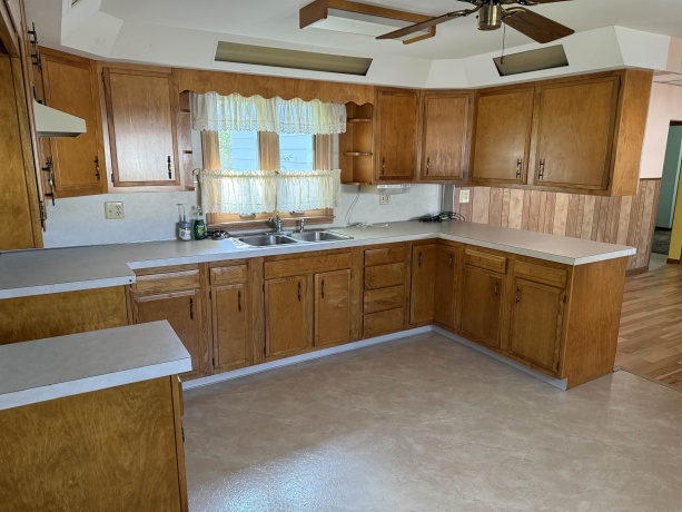 3018 Beaver, FREEPORT, Illinois 61032, 3 Bedrooms Bedrooms, ,1 BathroomBathrooms,House,For Sale,Beaver,202600228