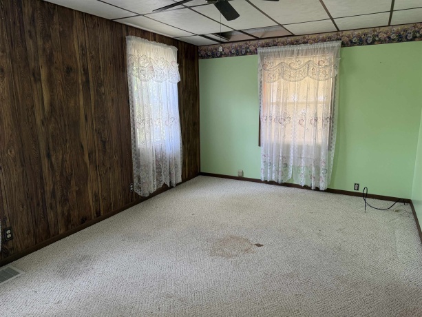 3018 Beaver, FREEPORT, Illinois 61032, 3 Bedrooms Bedrooms, ,1 BathroomBathrooms,House,For Sale,Beaver,202600228