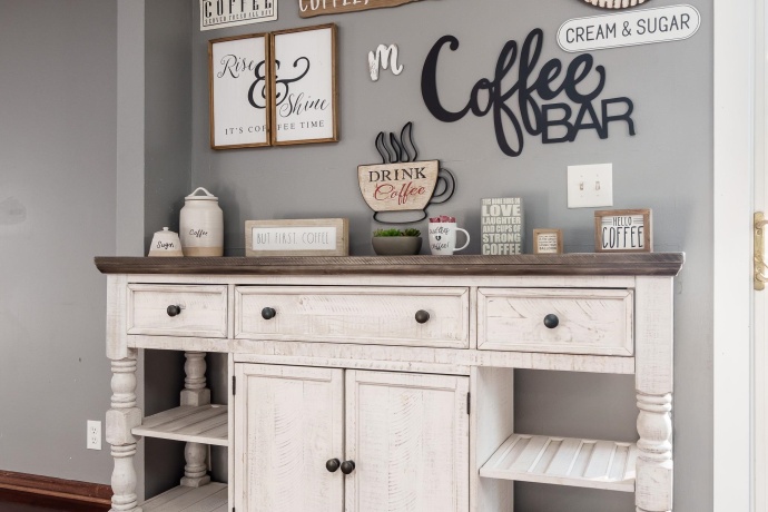 237 Theodore, LOVES PARK, Illinois 61111, 3 Bedrooms Bedrooms, ,1 BathroomBathrooms,House,For Sale,Theodore,202600229