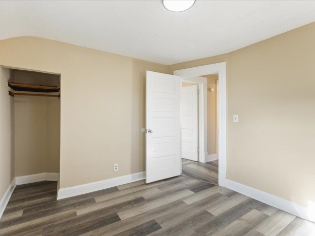 1004 15th, ROCKFORD, Illinois 61104, 4 Bedrooms Bedrooms, ,1 BathroomBathrooms,House,For Sale,15th,202600231