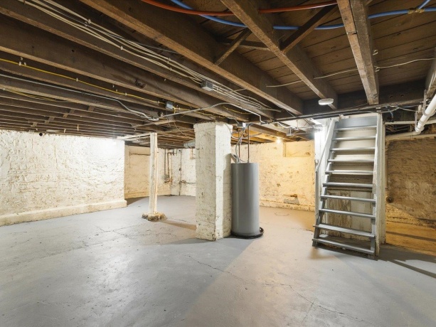 1004 15th, ROCKFORD, Illinois 61104, 4 Bedrooms Bedrooms, ,1 BathroomBathrooms,House,For Sale,15th,202600231