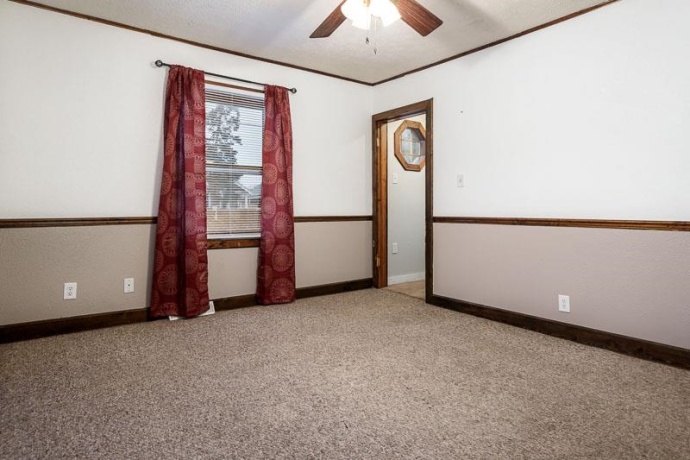 207 River Park Rd, LOVES PARK, Illinois 61111, 3 Bedrooms Bedrooms, ,2 BathroomsBathrooms,House,For Sale,River Park Rd,202600232