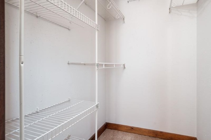 207 River Park Rd, LOVES PARK, Illinois 61111, 3 Bedrooms Bedrooms, ,2 BathroomsBathrooms,House,For Sale,River Park Rd,202600232